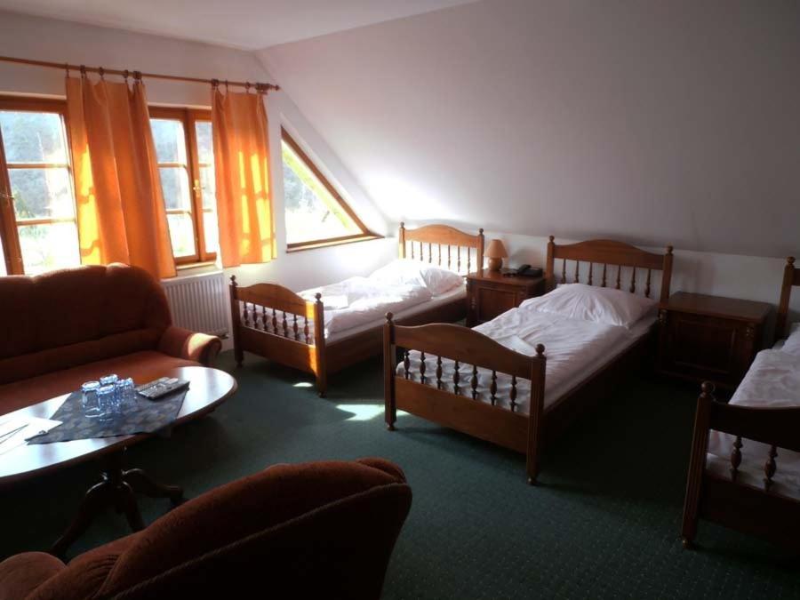 Hotel Klor Doudleby Ruang foto